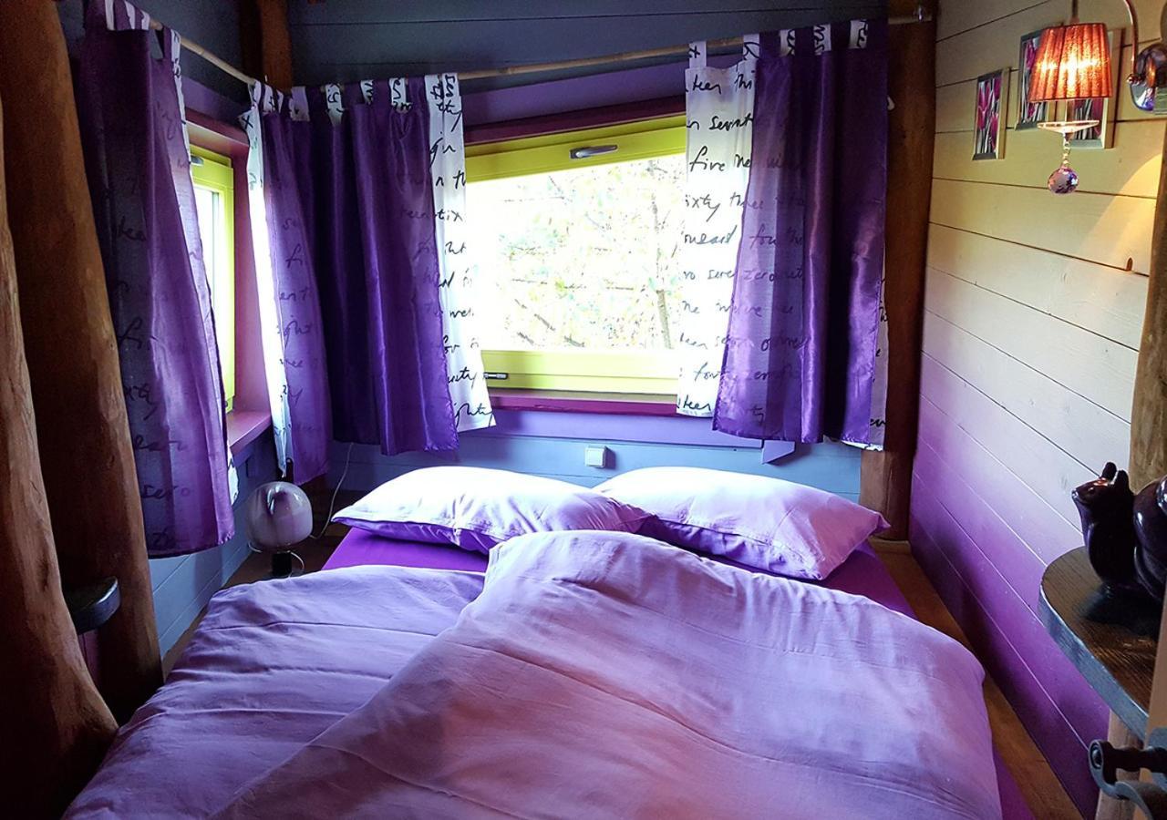 Baumhaushotel Oaseweil Weil im Schonbuch 외부 사진