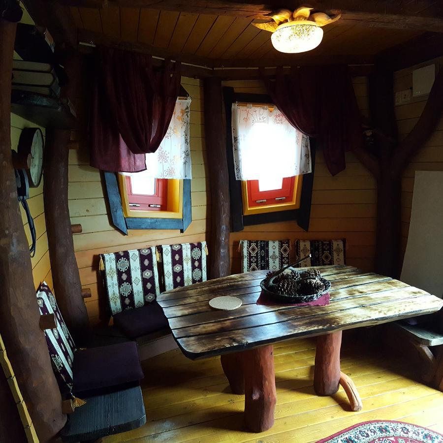 Baumhaushotel Oaseweil Weil im Schonbuch 외부 사진